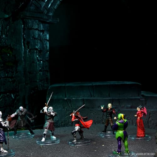 WizKids D&D Icons of the Realms: Curse of Strahd - Denizens of Barovia Miniatures Set, Multicolor