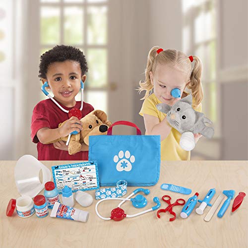 Melissa & Doug Examine & Treat Pet Vet Play Set - Complete Vet Set with Plush Pets for Ages 3+ (18520)