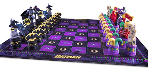 The Noble Collection Batman Chess Set - DC Comics Official Vinyl Chess Set for Collectors and Fans