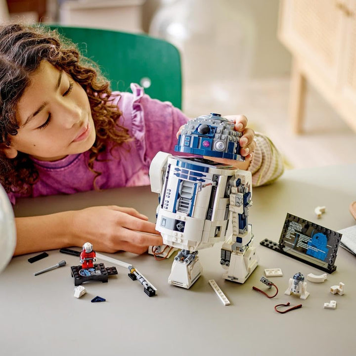 LEGO Star Wars R2-D2 Building Set - 1050-Piece Model with Minifigures for Ages 10+