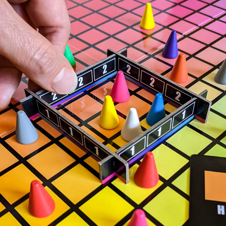 USAopoly Hues and Cues Guessing Board Game