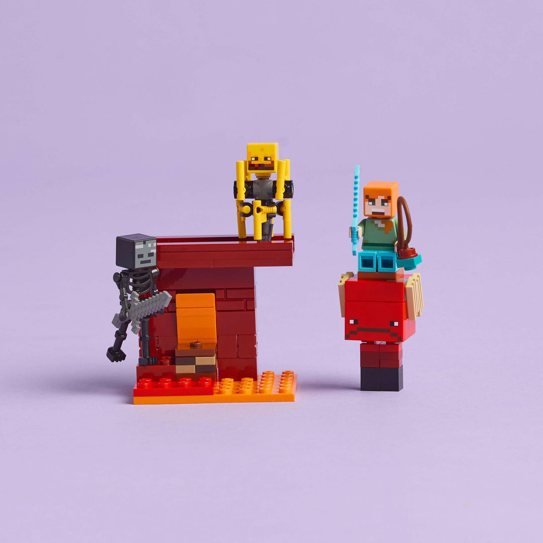 LEGO Minecraft The Nether Lava Battle Building Set - 99-Piece Playset with Alex Figure, Ages 6+