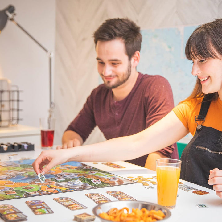 Days of Wonder Small World Board Game (DO7901)