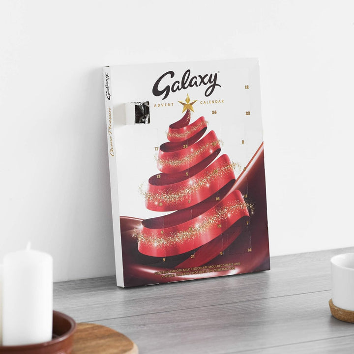 Galaxy Christmas Chocolate Advent Calendar 2022 - Milk Chocolate Countdown to Christmas, Festive Gift for Chocolate Lovers