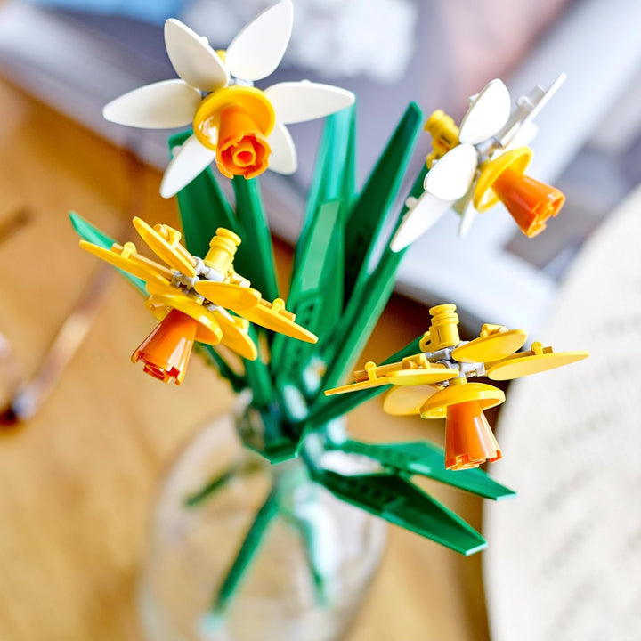 LEGO Creator Daffodils Artificial Flower Set 40747