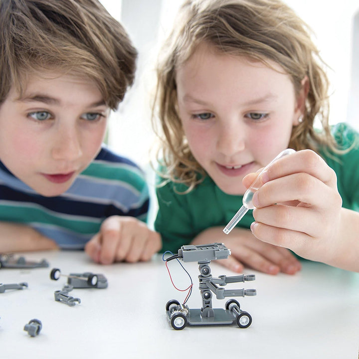 4M Green Science Salt Water Power Robot - Battery-Free STEM Kit for Ages 8+