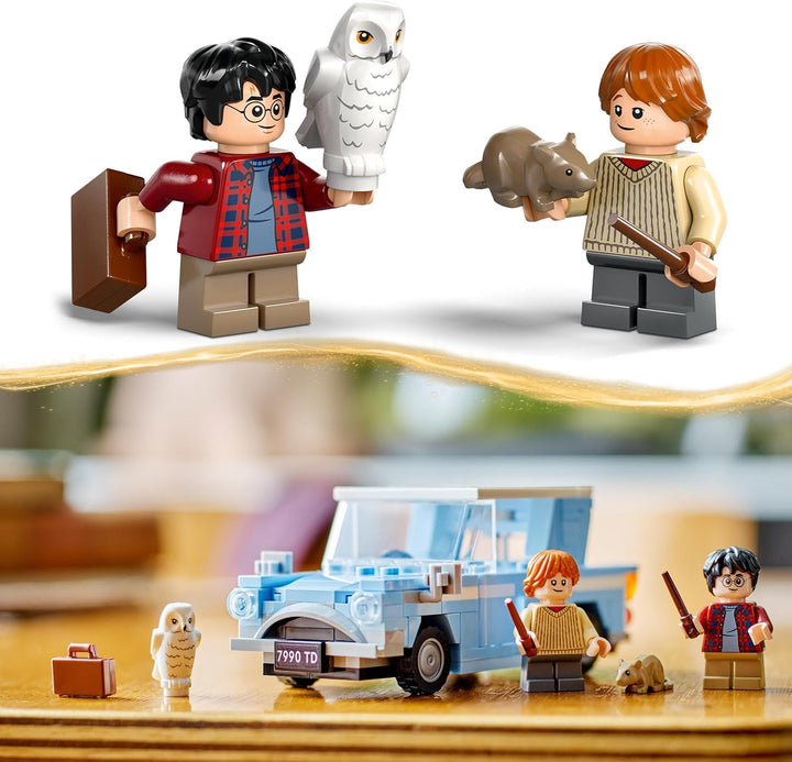 LEGO Harry Potter Flying Ford Anglia 76424 Building Set - 165-Piece Car Toy with Minifigures for Kids 7+