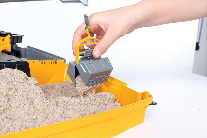 Kinetic Sand Construction Site Playset - Working Crane & Dumper Truck for Kids 3+