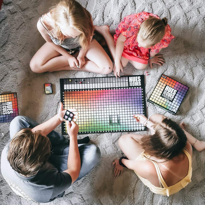 USAopoly Hues and Cues Guessing Board Game