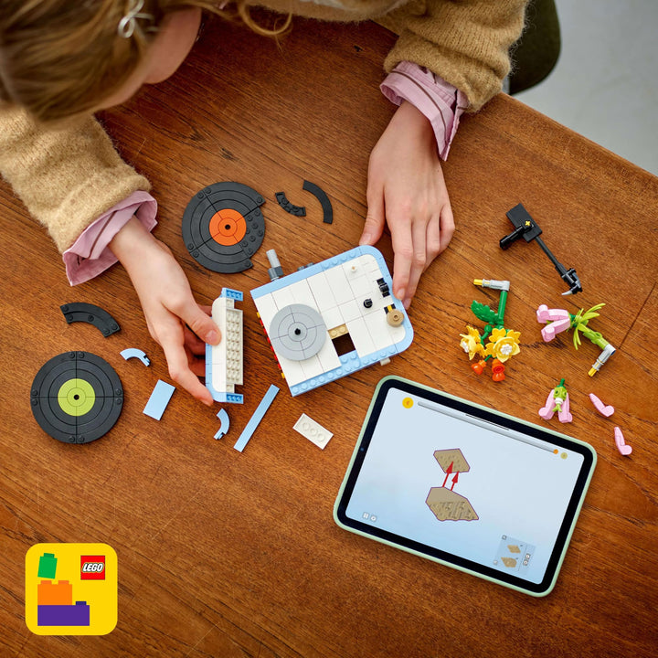 LEGO Creator 3in1 Record Player with Flowers Building Set - Rebuilds into Radio or Microphone, 366 Pieces