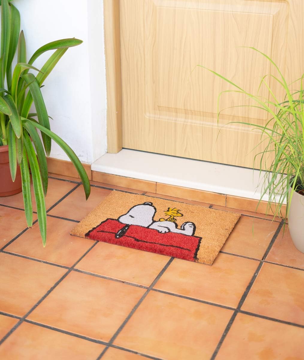 Grupo Erik Official Snoopy Door Mat - 15.7 x 23.6 Inches / 40 x 60 cm - Coconut Coir