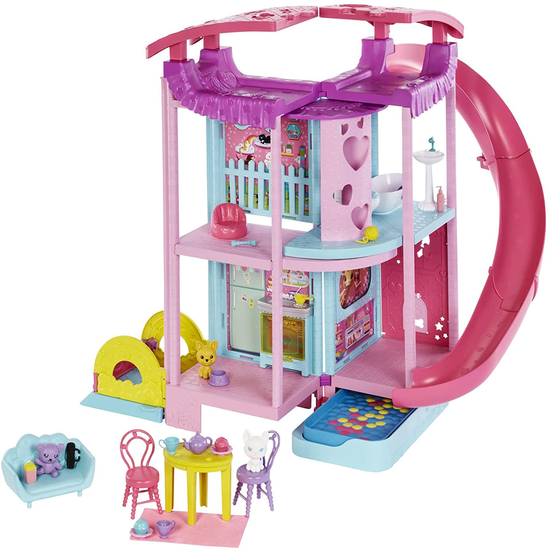 Barbie Chelsea Playhouse (ca. 20 Zoll) Puppenhaus mit Haustieren und mehr als 15 Zubehörteilen