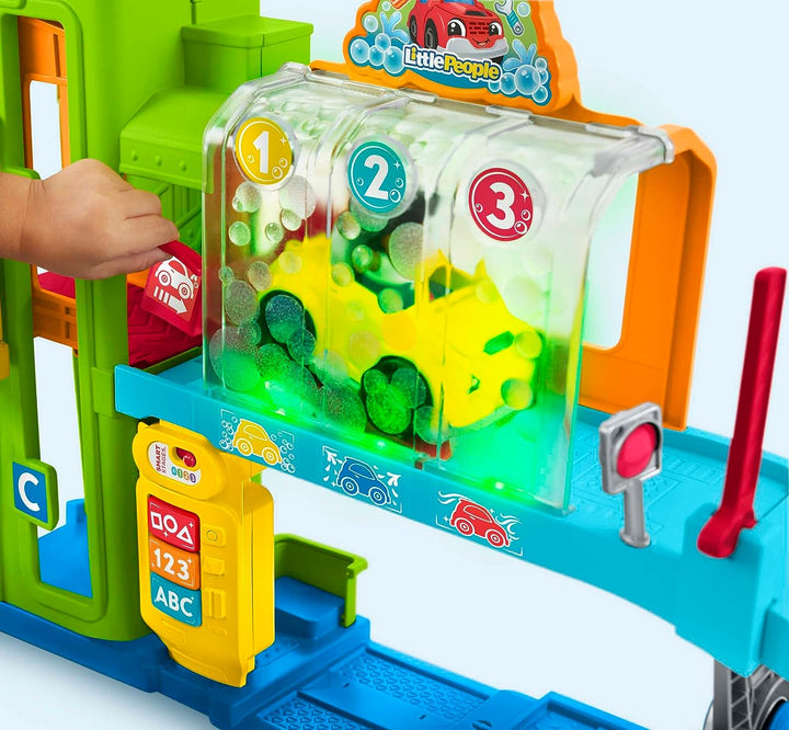 Fisher-Price Little People Kleinkind-Spielset mit Spielzeugauto, Rampe und Smart Stages C