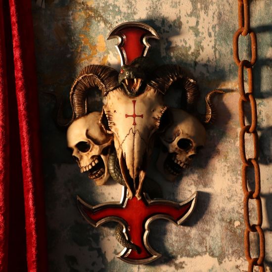 Nemesis Now James Ryman Devils Ram's Skull Petrine Cross Wall Plaque, Red, 30.5c